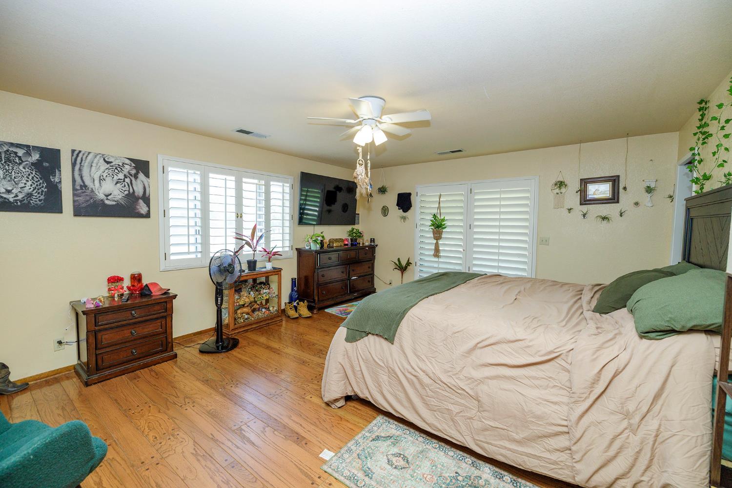 11716 11714 Amsterdam Rd, Winton, CA 95388