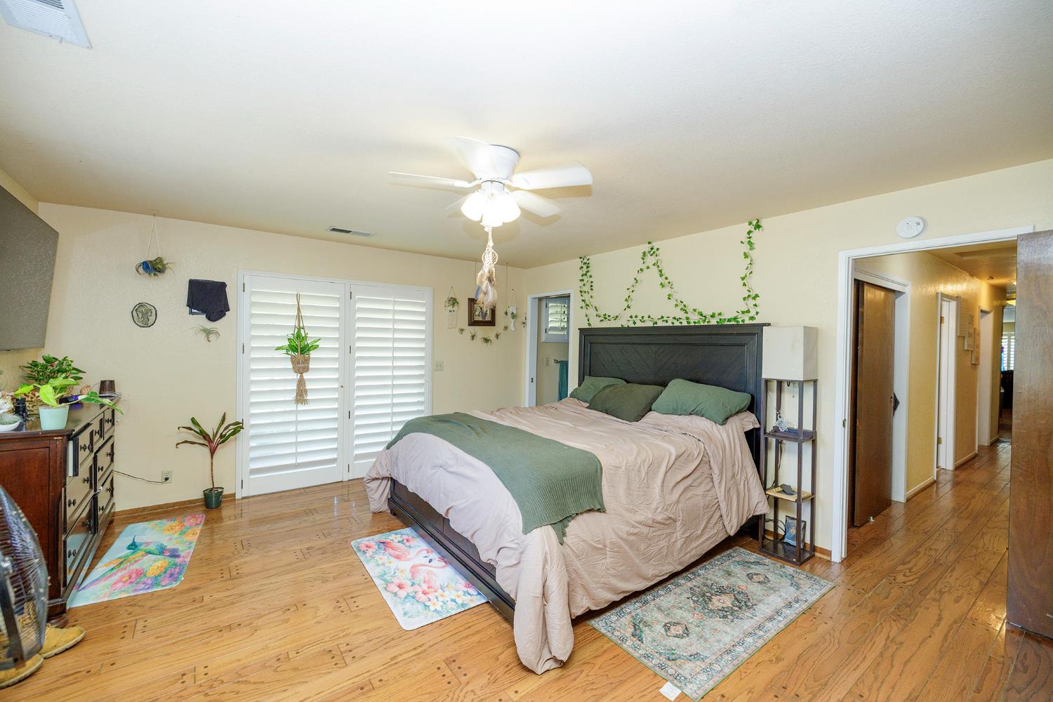 11716 11714 Amsterdam Rd, Winton, CA 95388