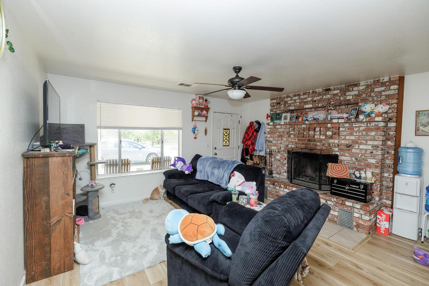 11716 11714 Amsterdam Rd, Winton, CA 95388