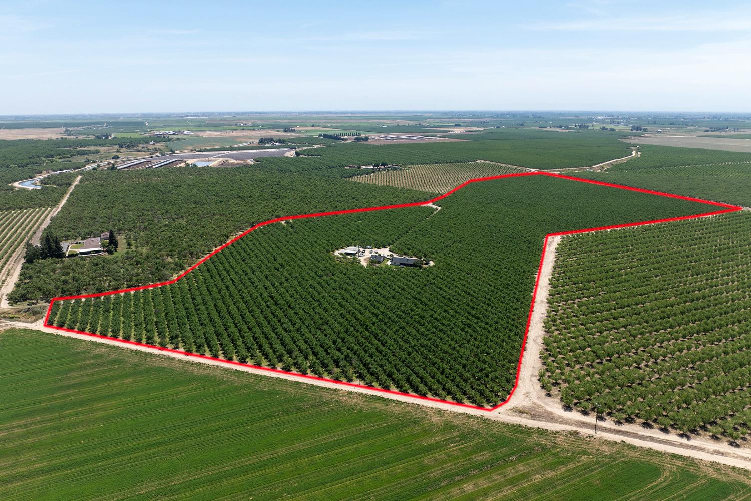 11716 11714 Amsterdam Rd, Winton, CA 95388