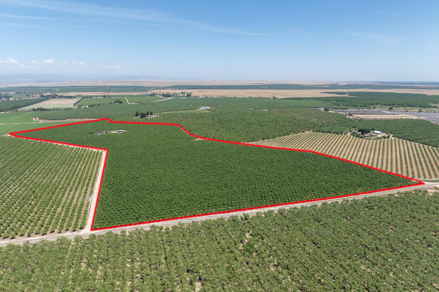 11716 11714 Amsterdam Rd, Winton, CA 95388