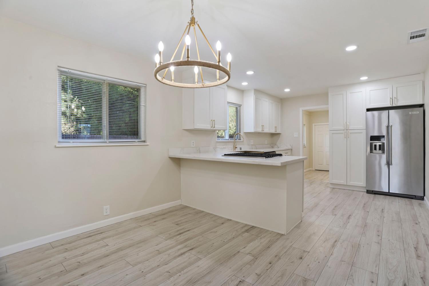 1113 Sutter St, Manteca, CA 95336