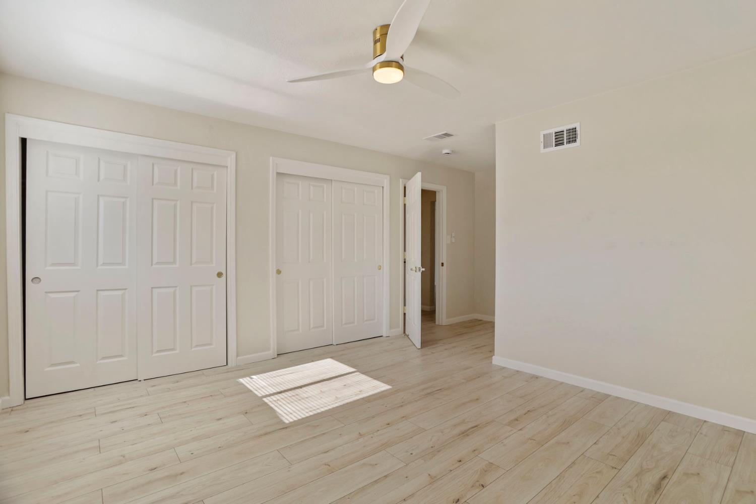 1113 Sutter St, Manteca, CA 95336