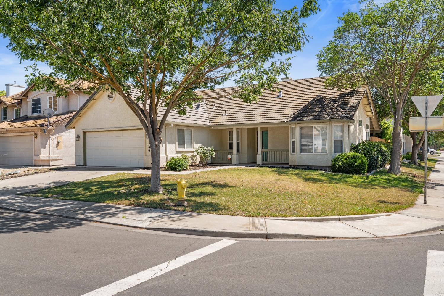 2700 Tradition Way, Modesto, CA 95355