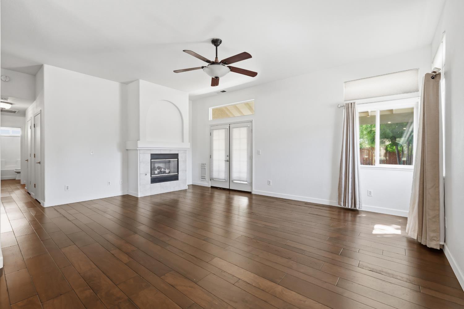 2700 Tradition Way, Modesto, CA 95355