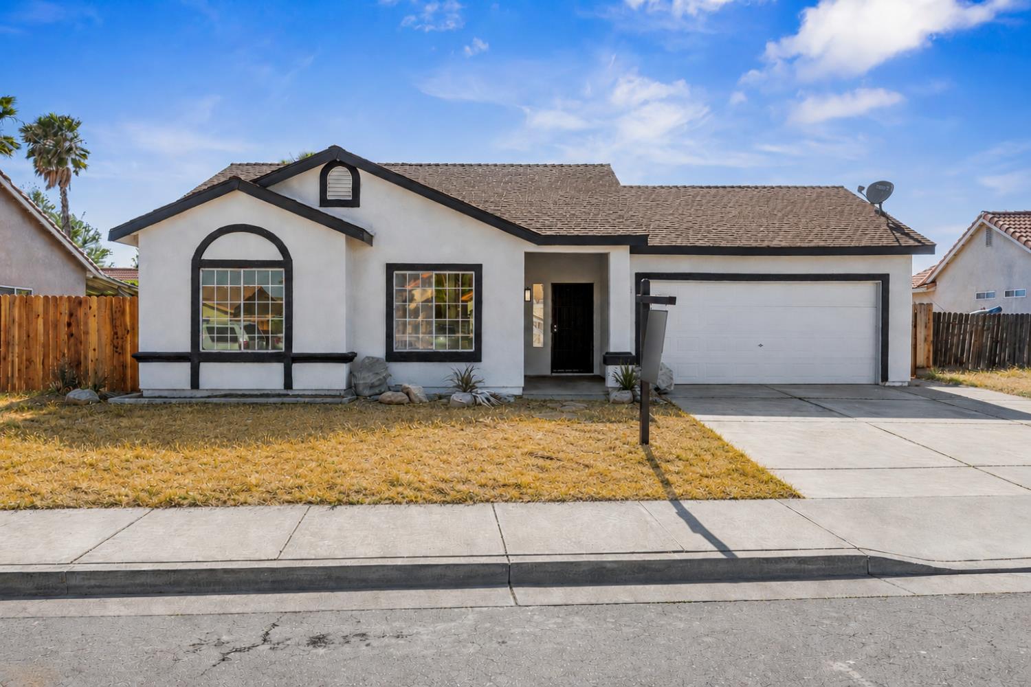 855 Place, Los Banos, CA 93625