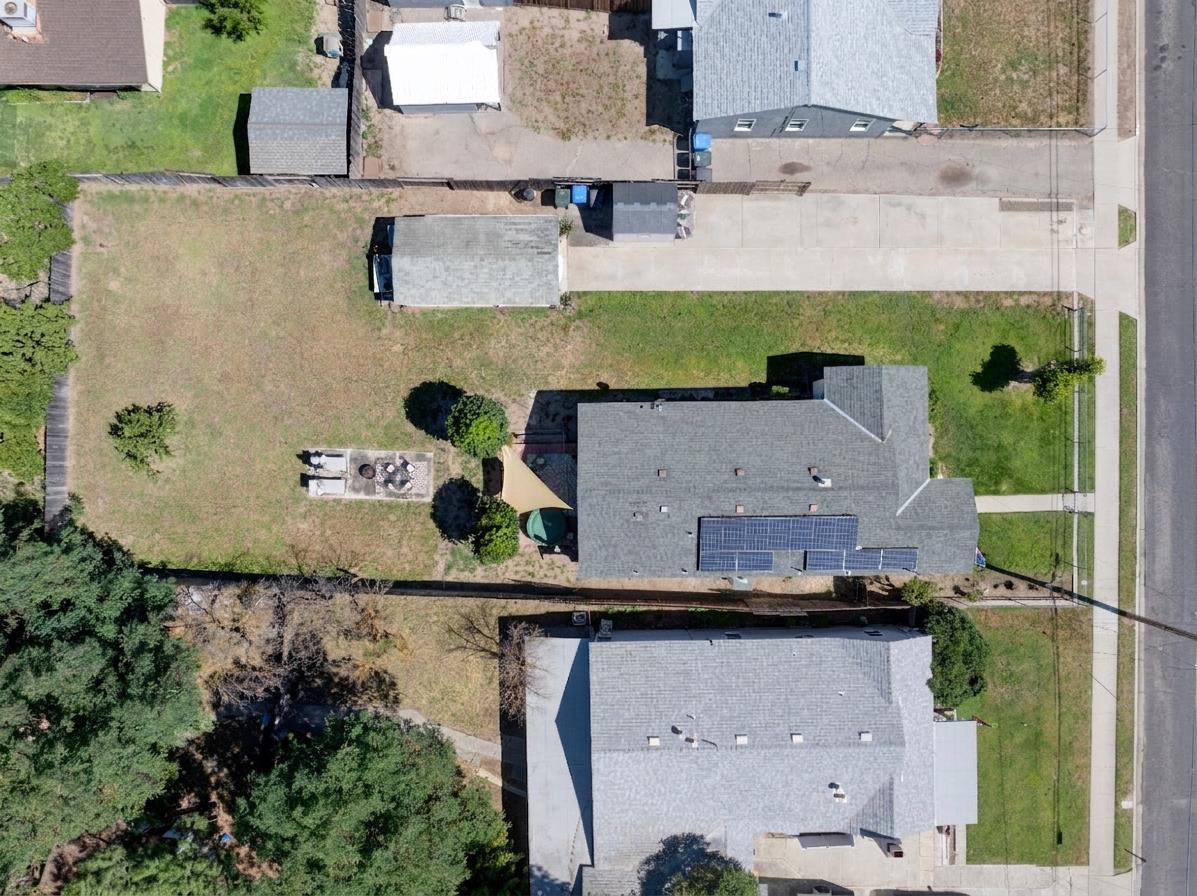 343 Poplar Ave, Manteca, CA 95336