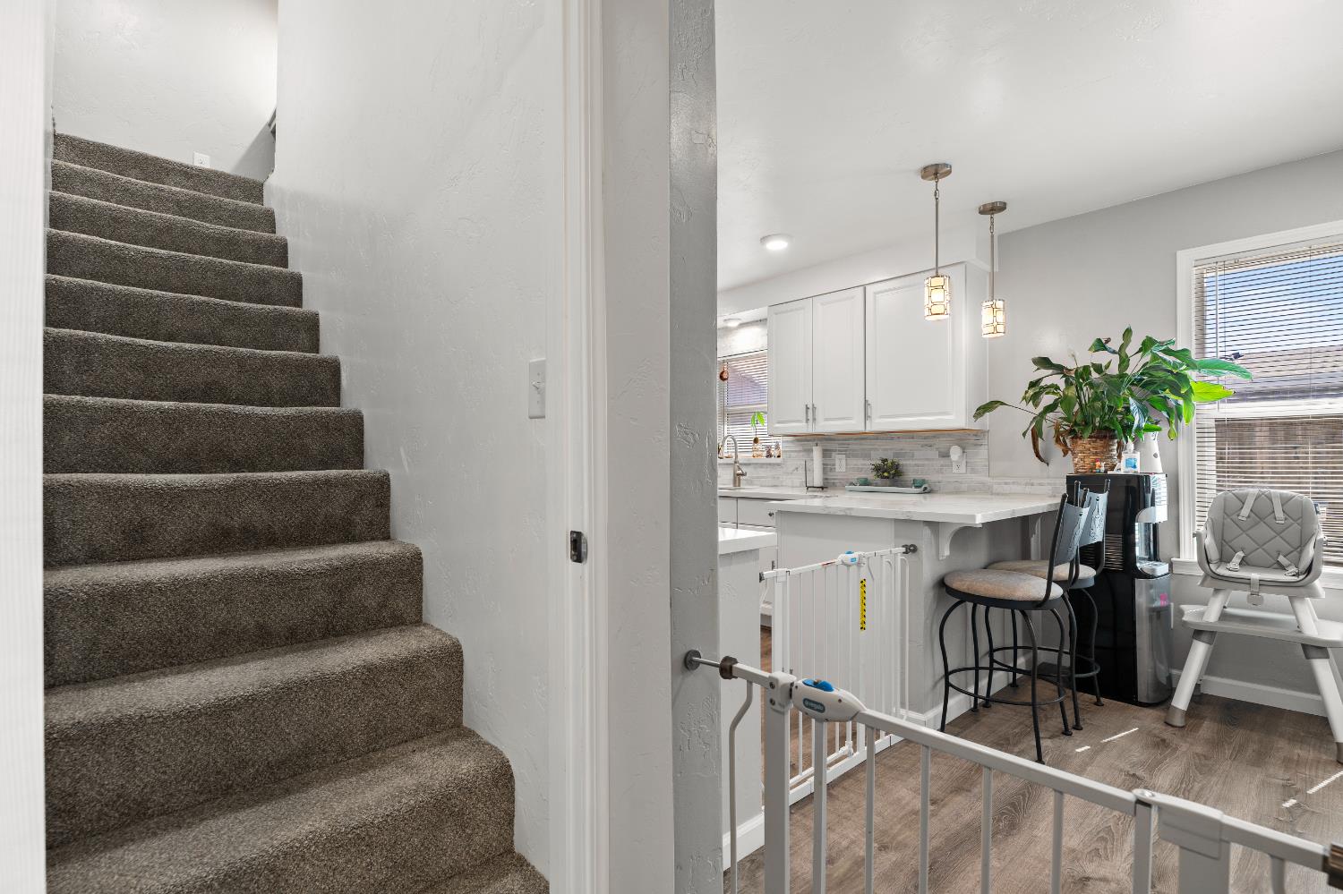 3761 Arizona Ave, Riverbank, CA 95367
