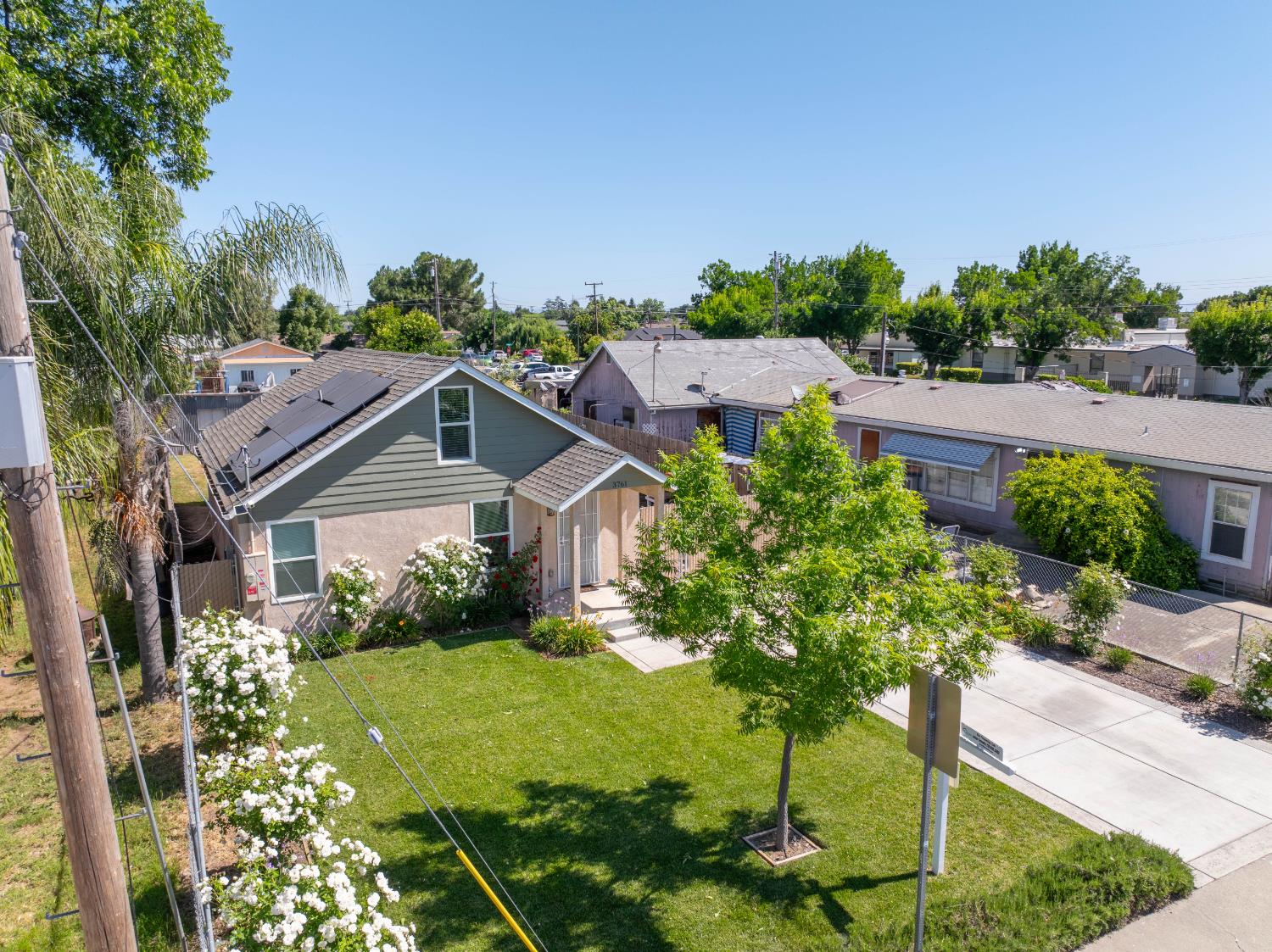 3761 Arizona Ave, Riverbank, CA 95367