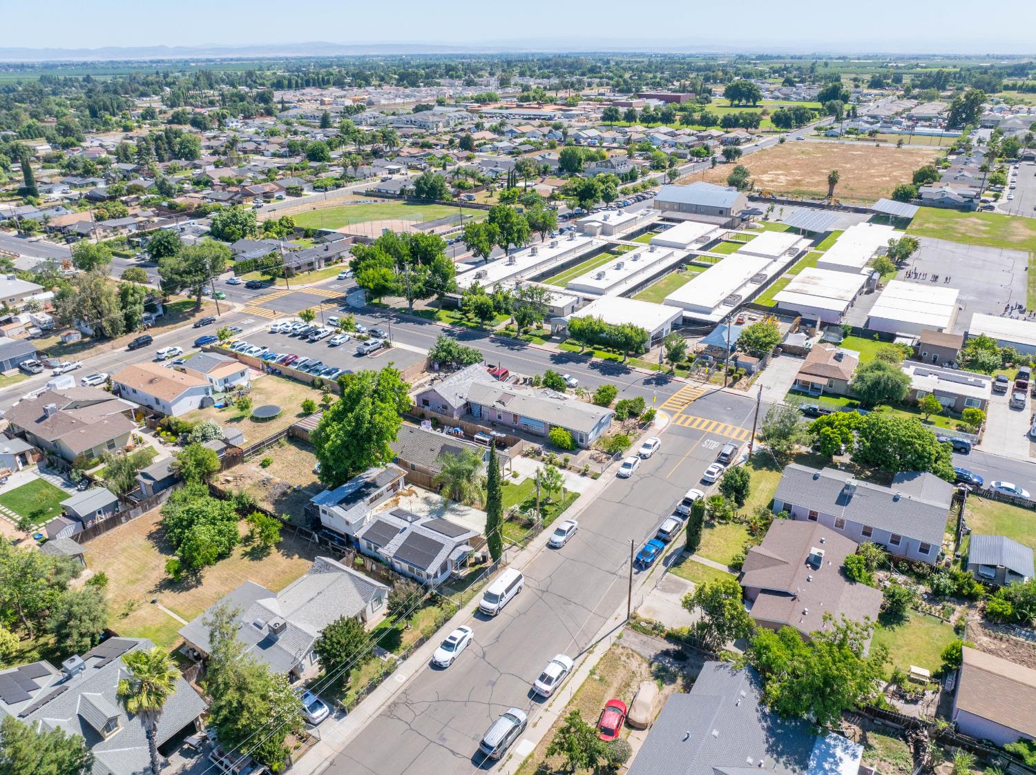 3761 Arizona Ave, Riverbank, CA 95367