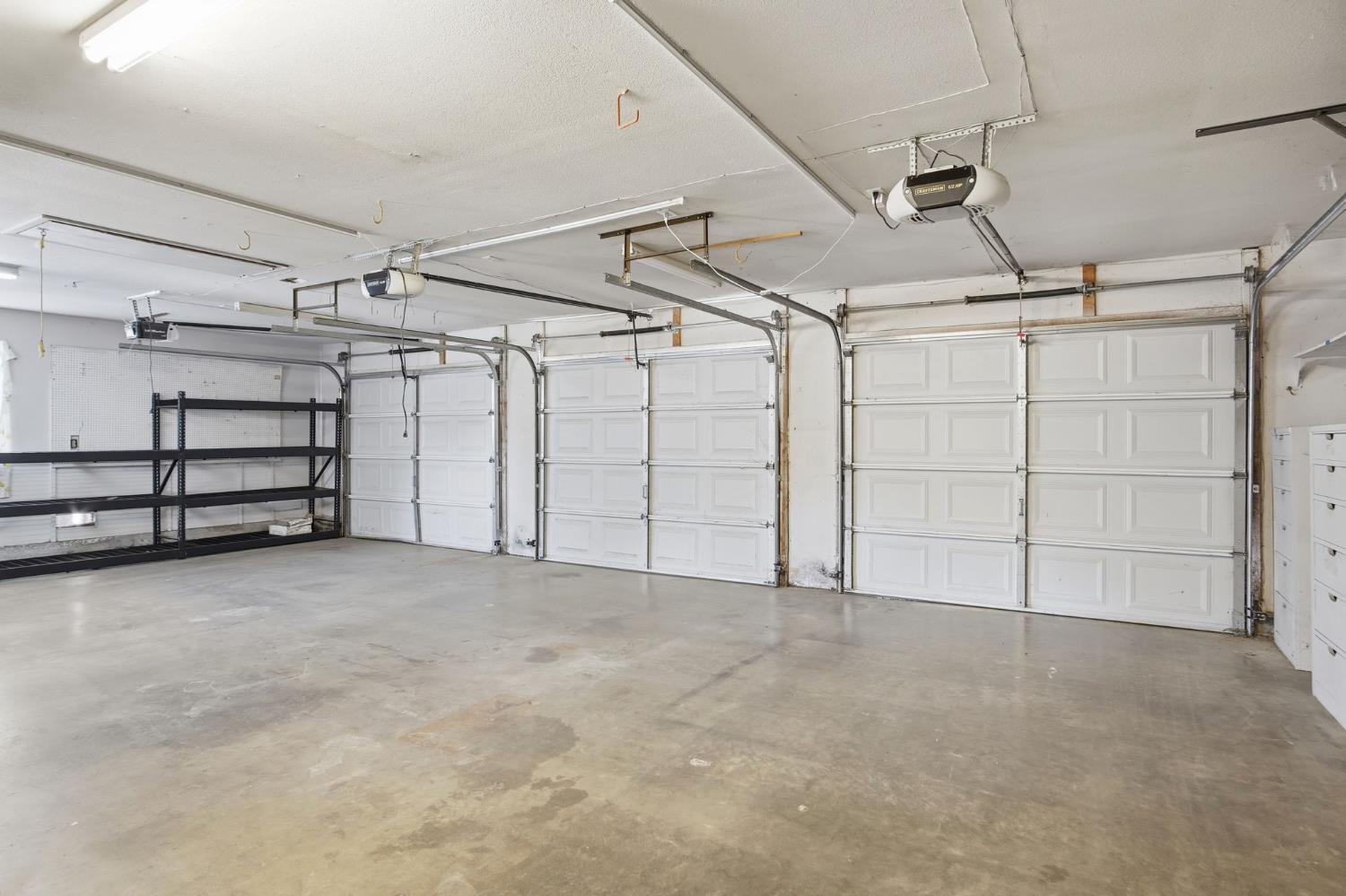 6701 Arrowwood Dr, Riverbank, CA 95367