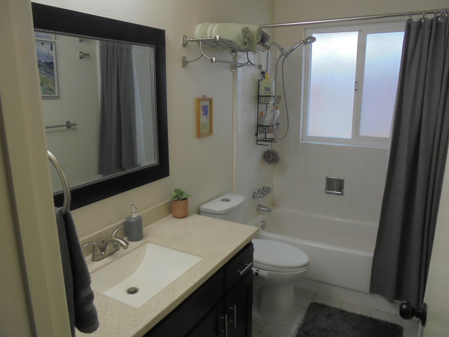 617 W Granger #46, Modesto, CA 95350