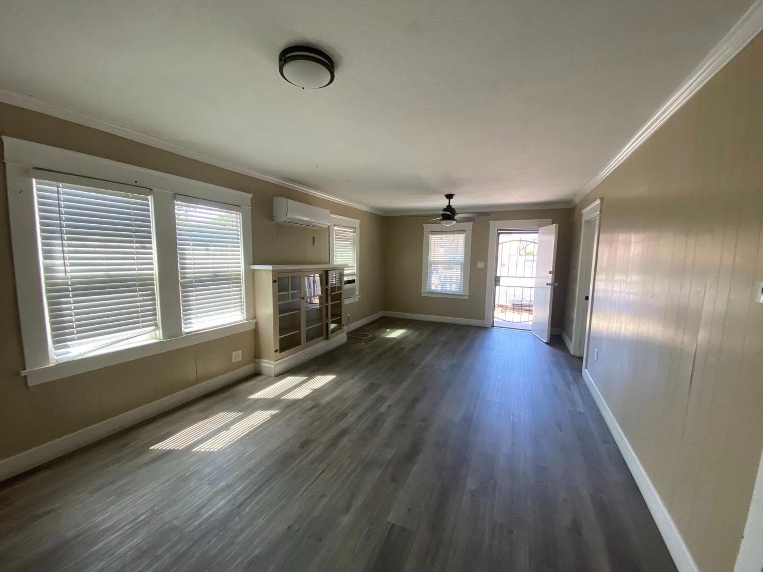 112 Almond Ave, Modesto, CA 95354