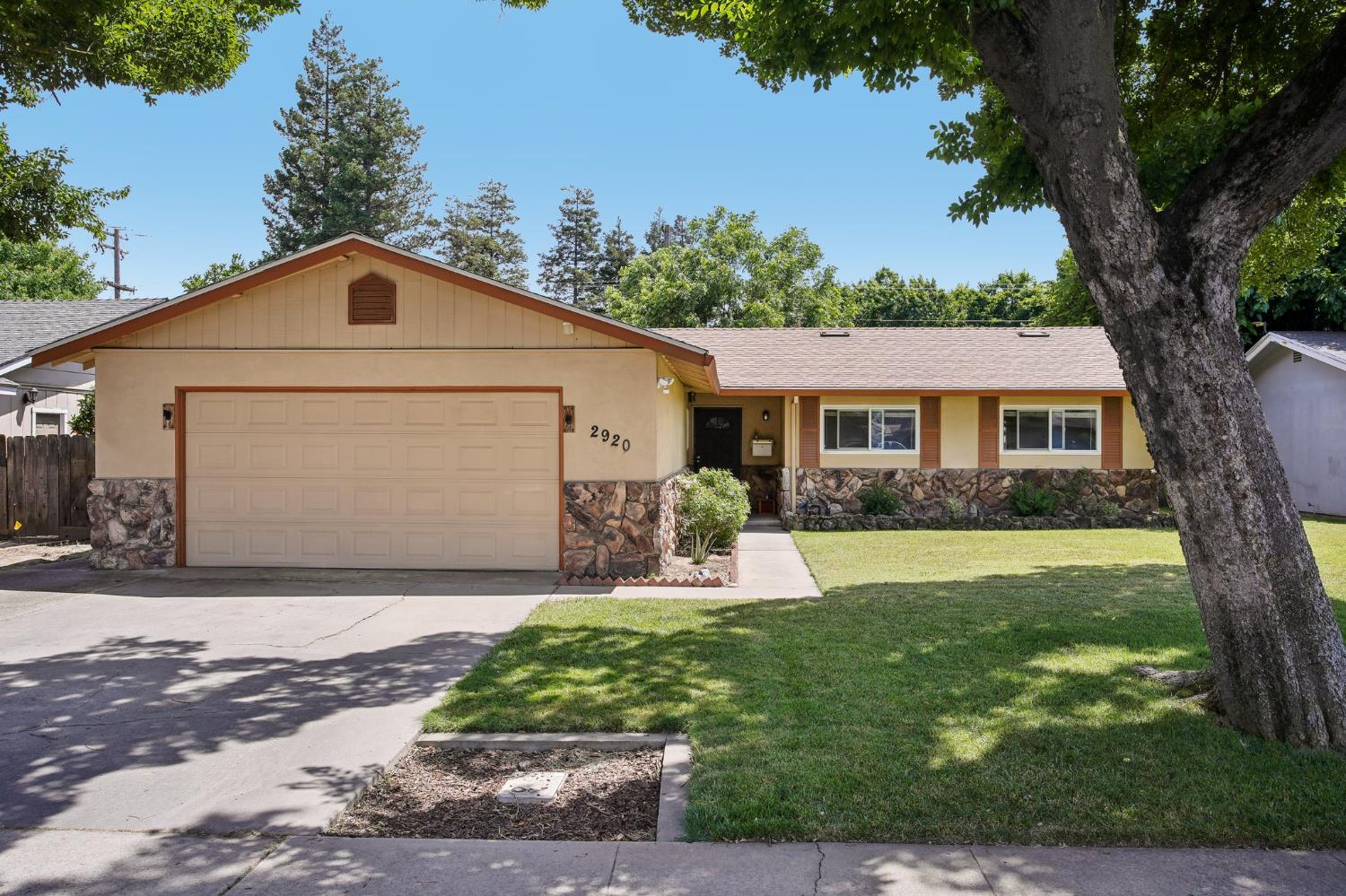 2920 Laramie Dr, Modesto, CA 95355
