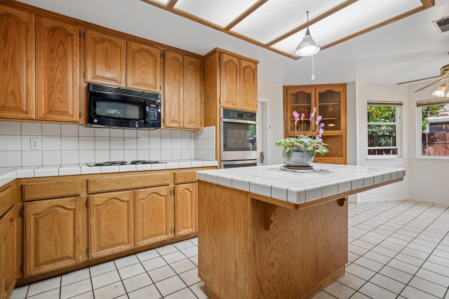 2920 Laramie Dr, Modesto, CA 95355