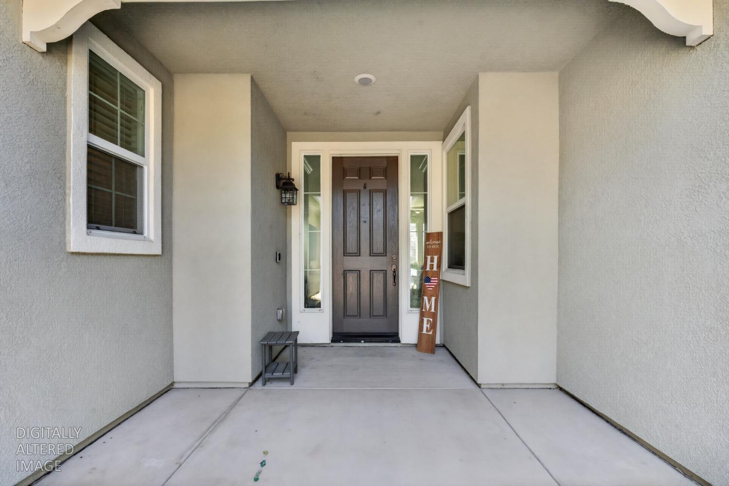 1917 NW Thomas Taylor Dr, Hughson, CA 95326