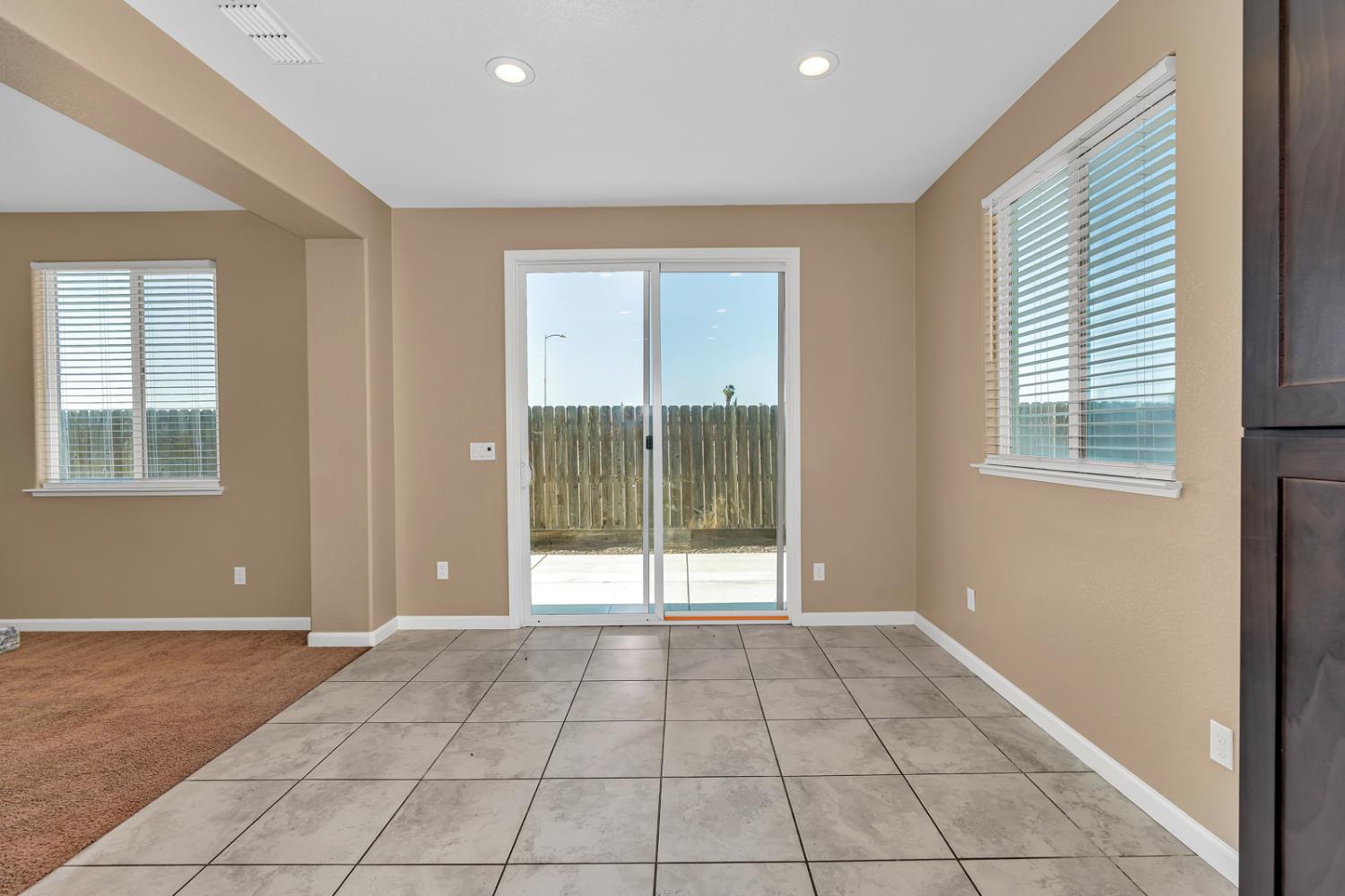 636 Lamoglia St, Los Banos, CA 93635