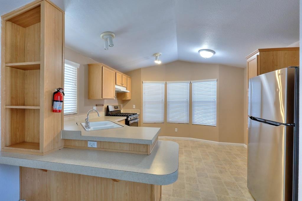3506 Homestead Way, Ceres, CA 95307