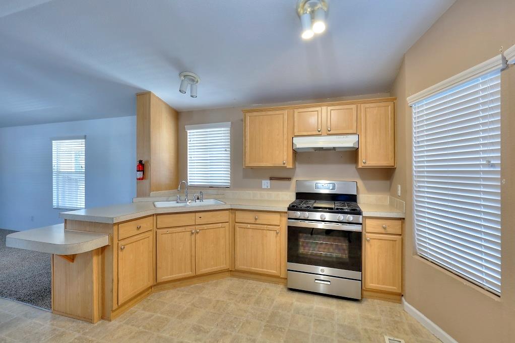 3506 Homestead Way, Ceres, CA 95307