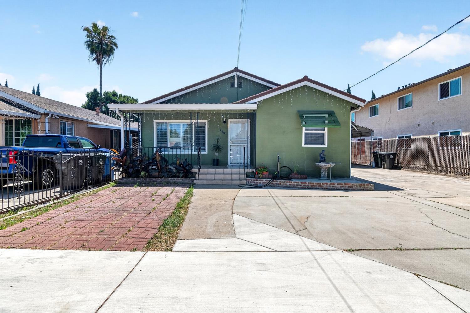 406 E Edison St, Manteca, CA 95336