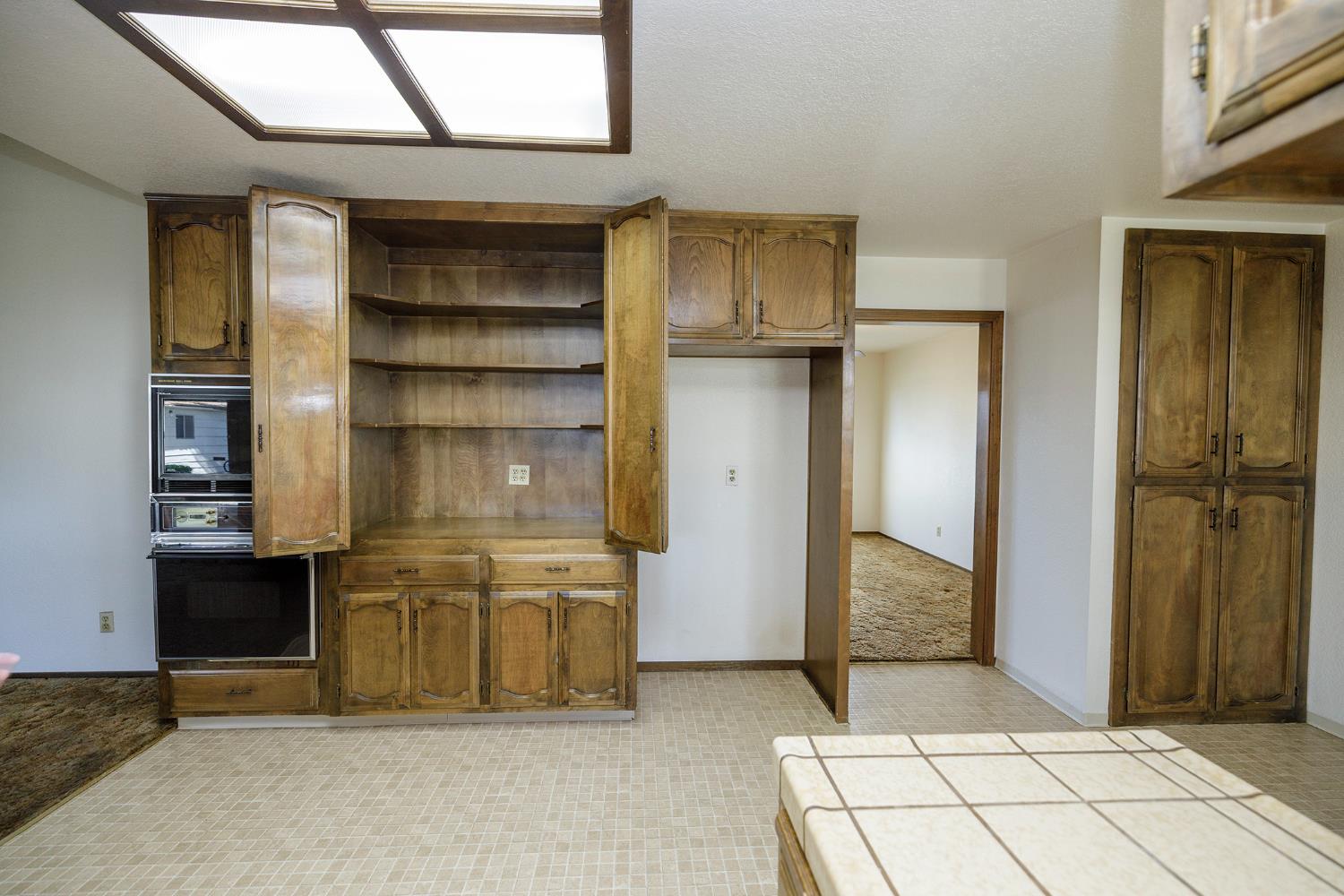 1009 Riesling Dr, Modesto, CA 95351