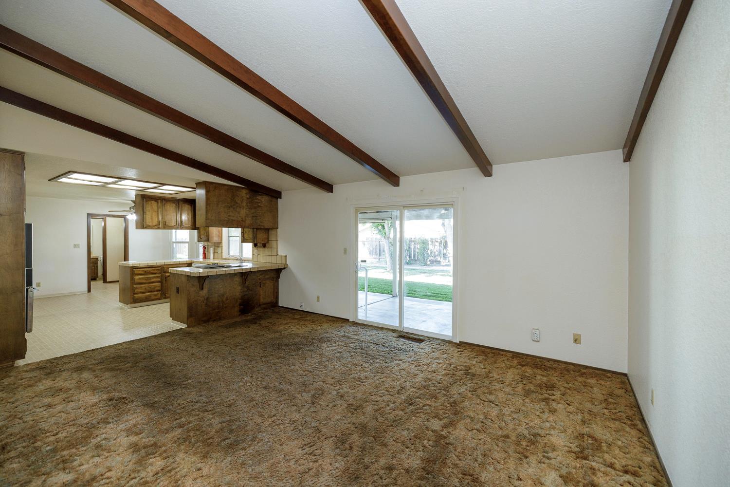 1009 Riesling Dr, Modesto, CA 95351