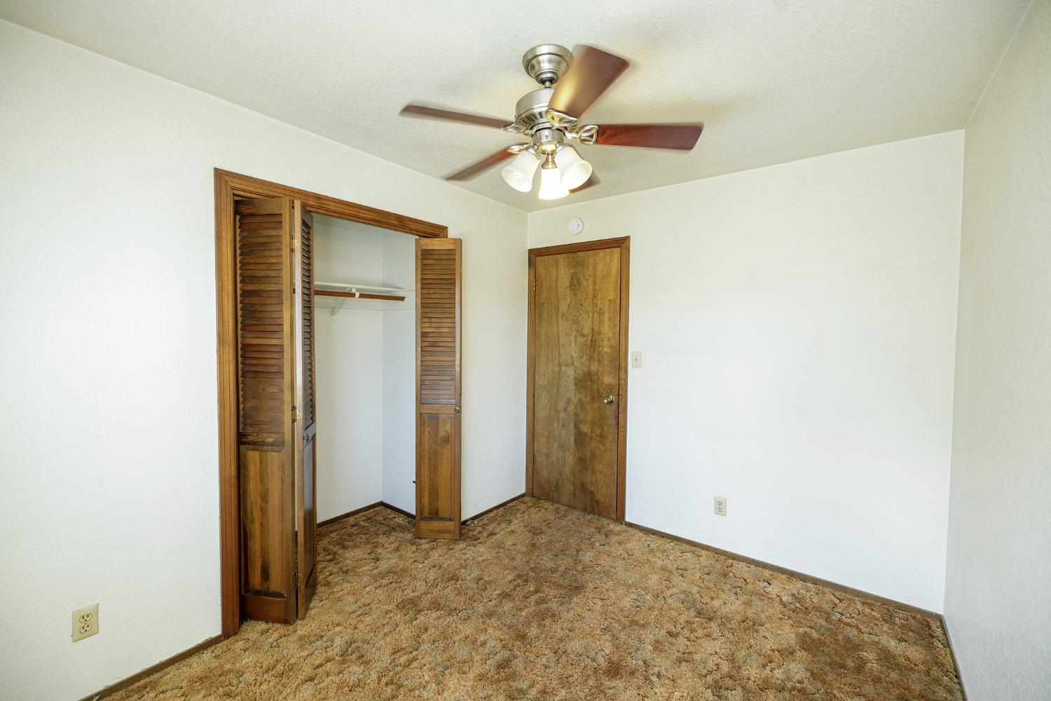 1009 Riesling Dr, Modesto, CA 95351