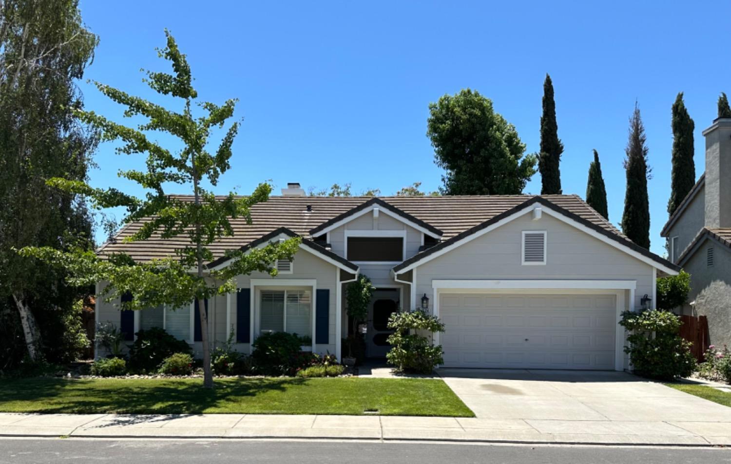1824 Rail St, Manteca, CA 95337