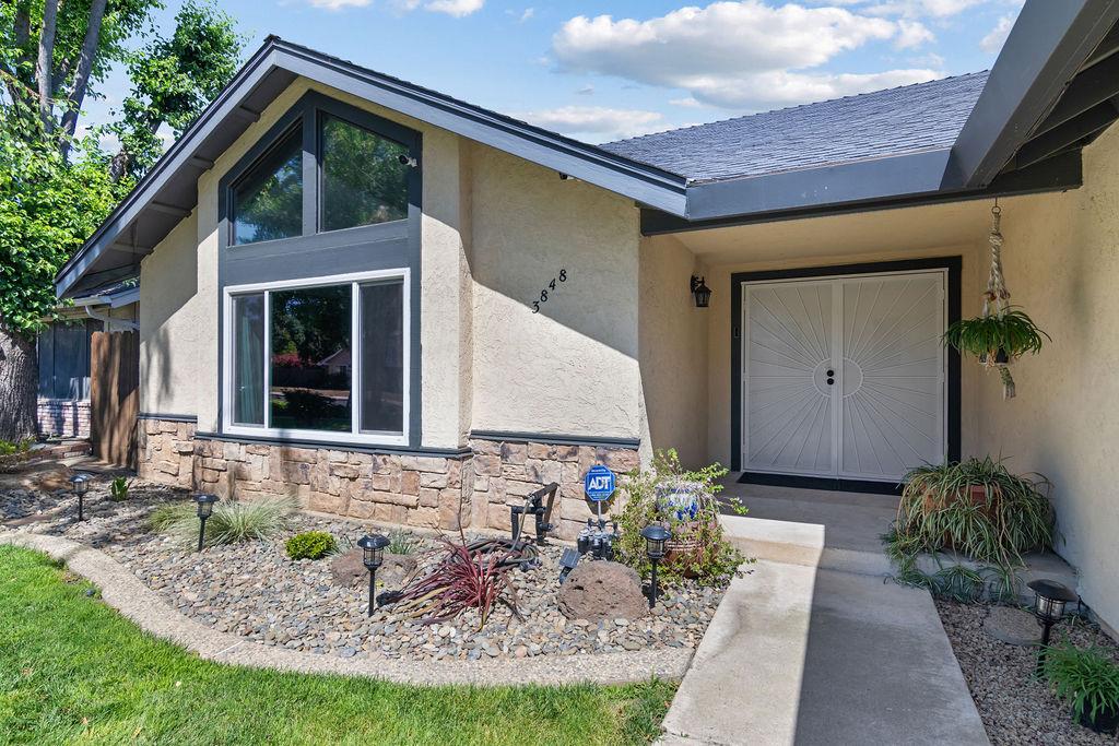 3848 Semallon Dr, Modesto, CA 95356