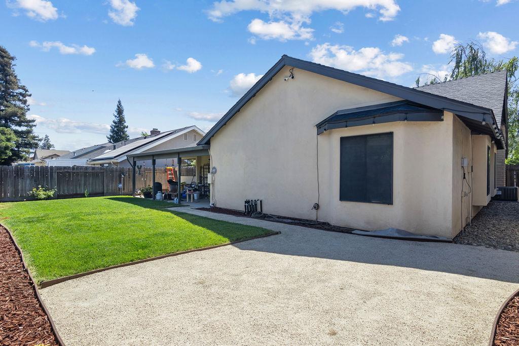 3848 Semallon Dr, Modesto, CA 95356
