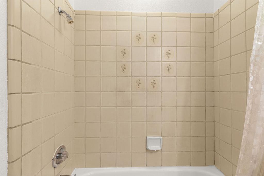 3848 Semallon Dr, Modesto, CA 95356