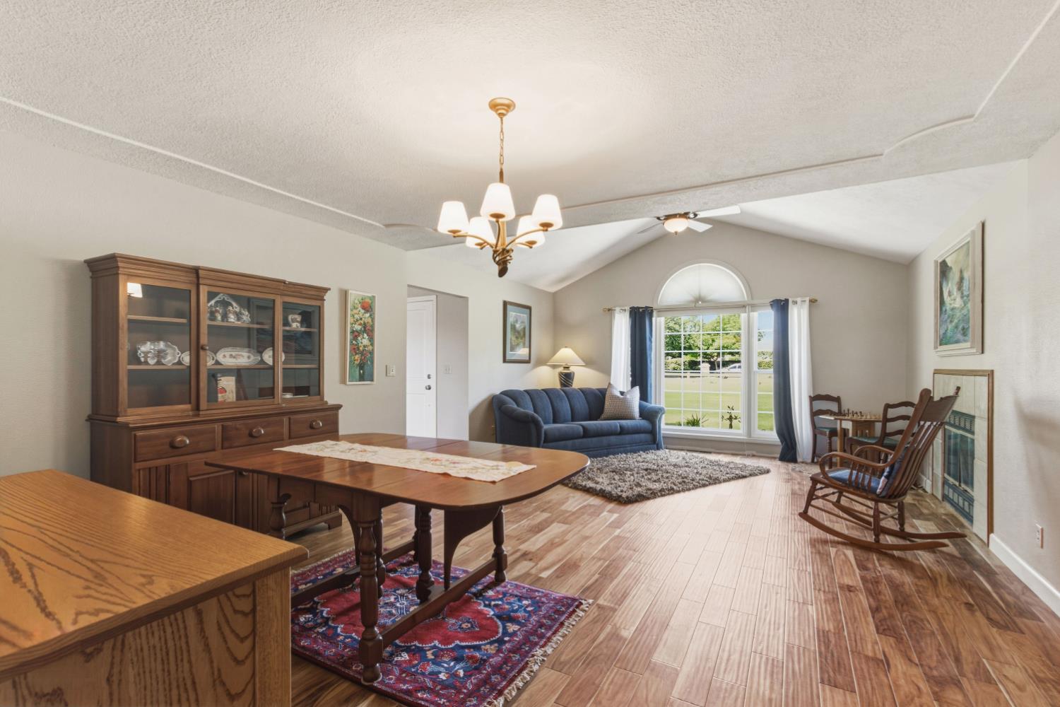 3856 N Gardner, Merced, CA 95340