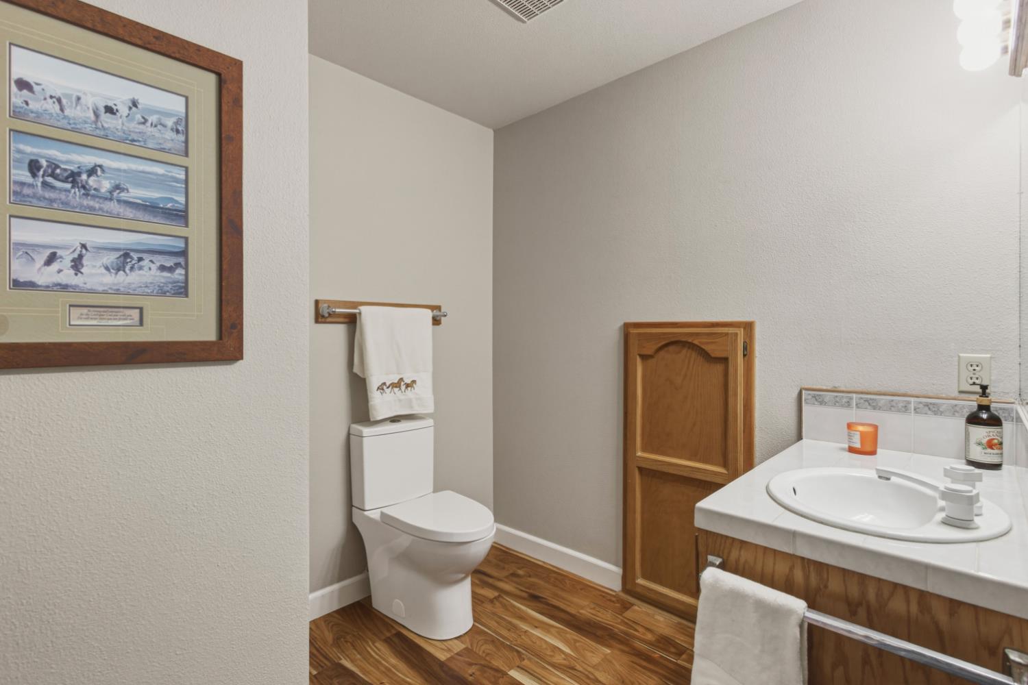 3856 N Gardner, Merced, CA 95340