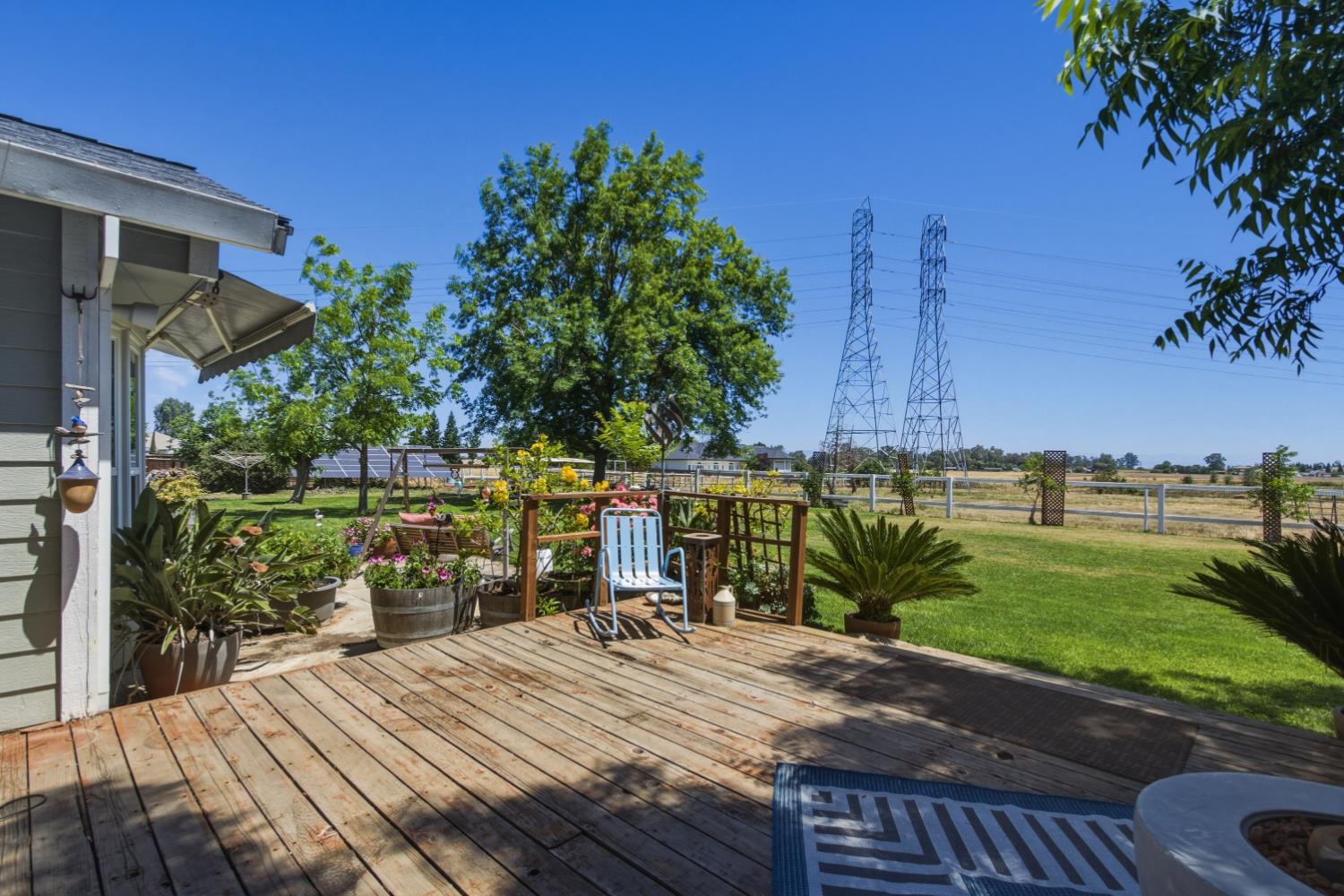 3856 N Gardner, Merced, CA 95340