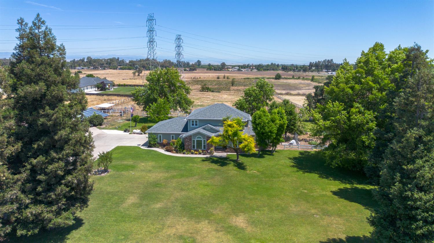 3856 N Gardner, Merced, CA 95340