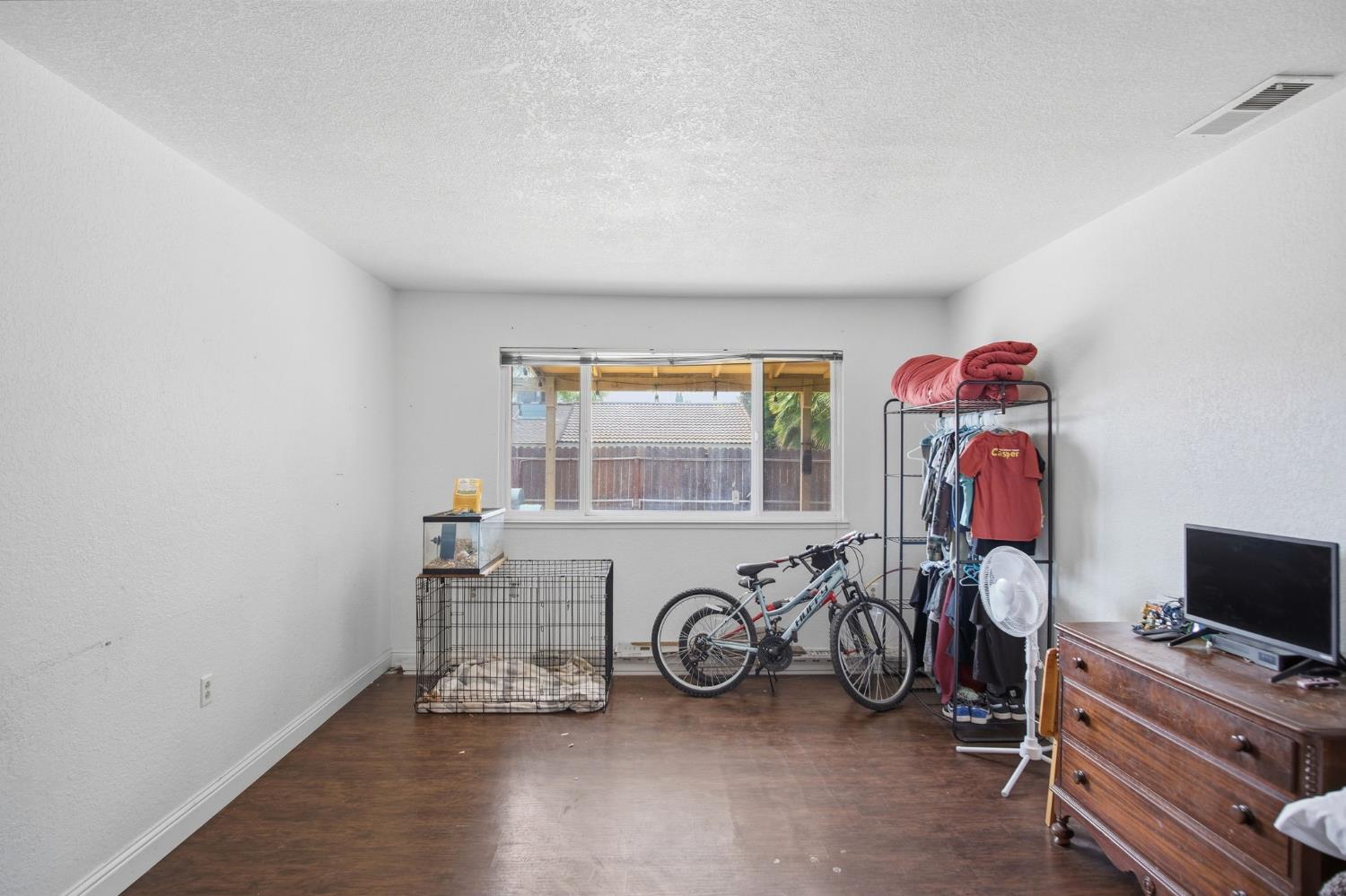 2000 DON PEDRO Rd, Ceres, CA 95307