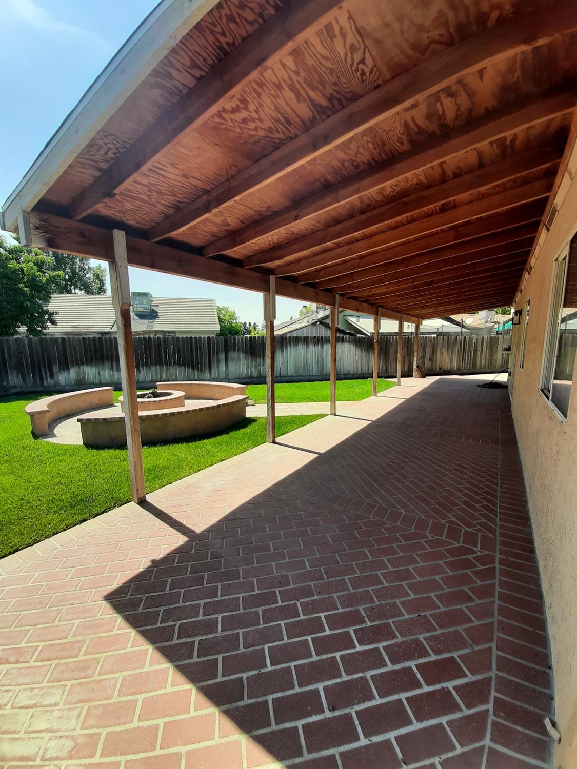 1047 Alexander Ct, Turlock, CA 95380