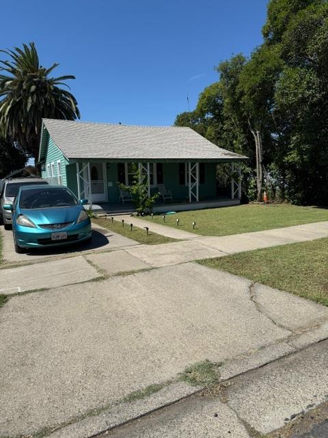 328 E 20th St, Merced, CA 95340