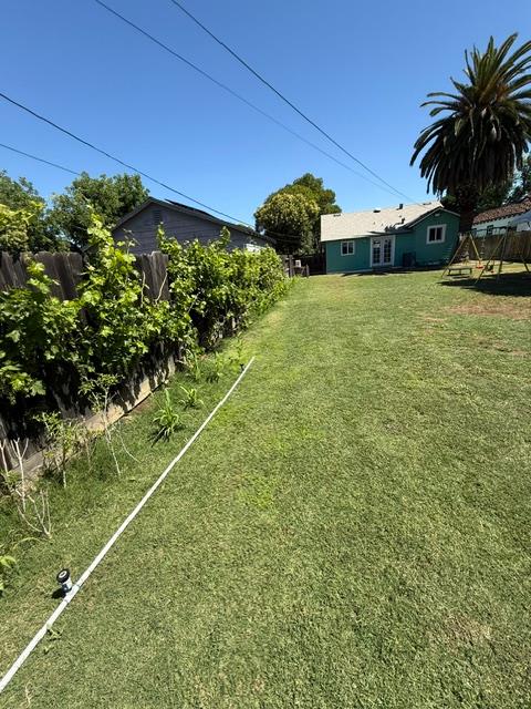 328 E 20th St, Merced, CA 95340