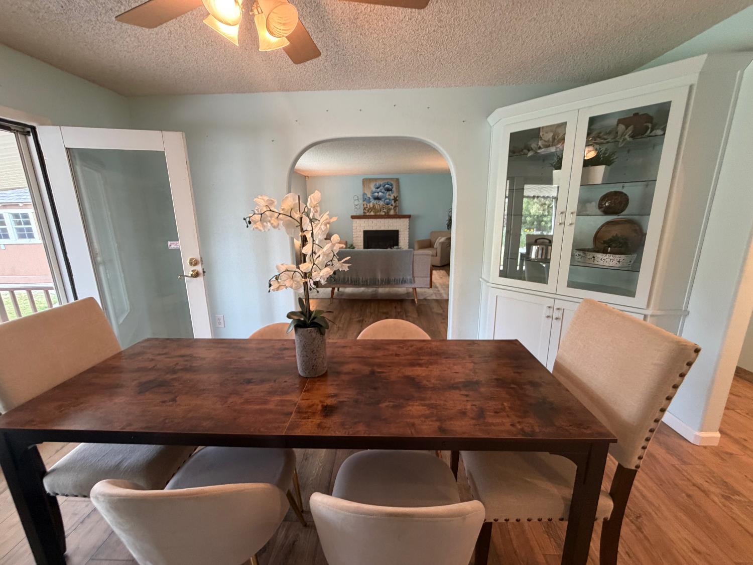 2120 Annhurst Ave, Turlock, CA 95382