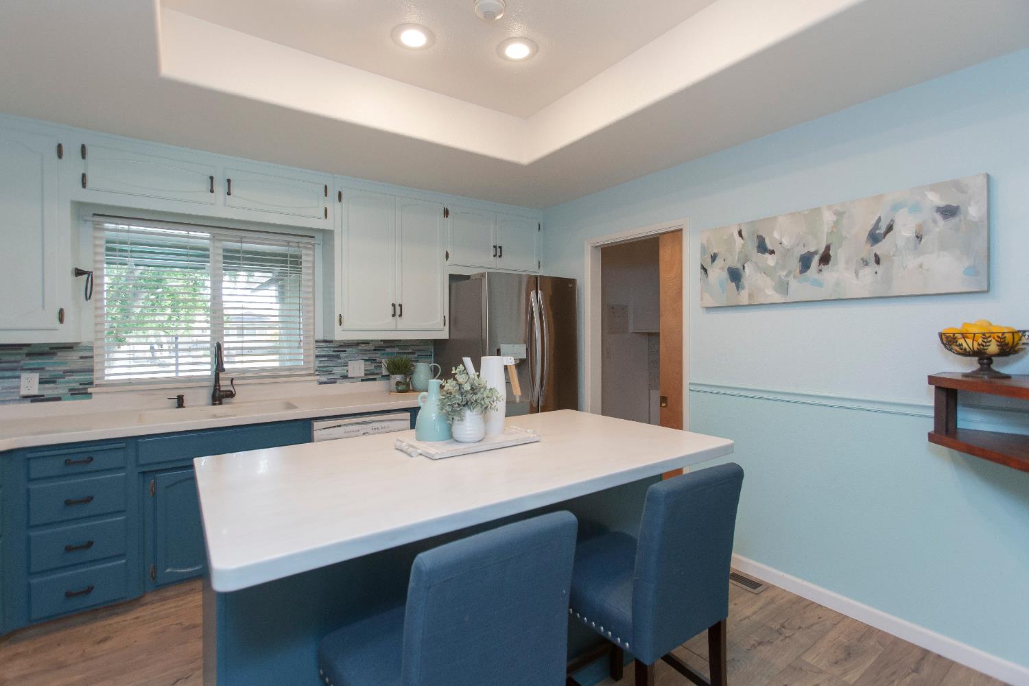 2120 Annhurst Ave, Turlock, CA 95382