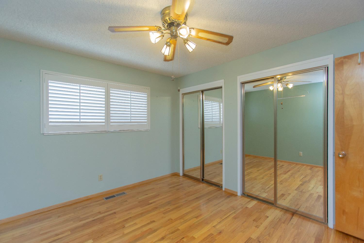 2120 Annhurst Ave, Turlock, CA 95382