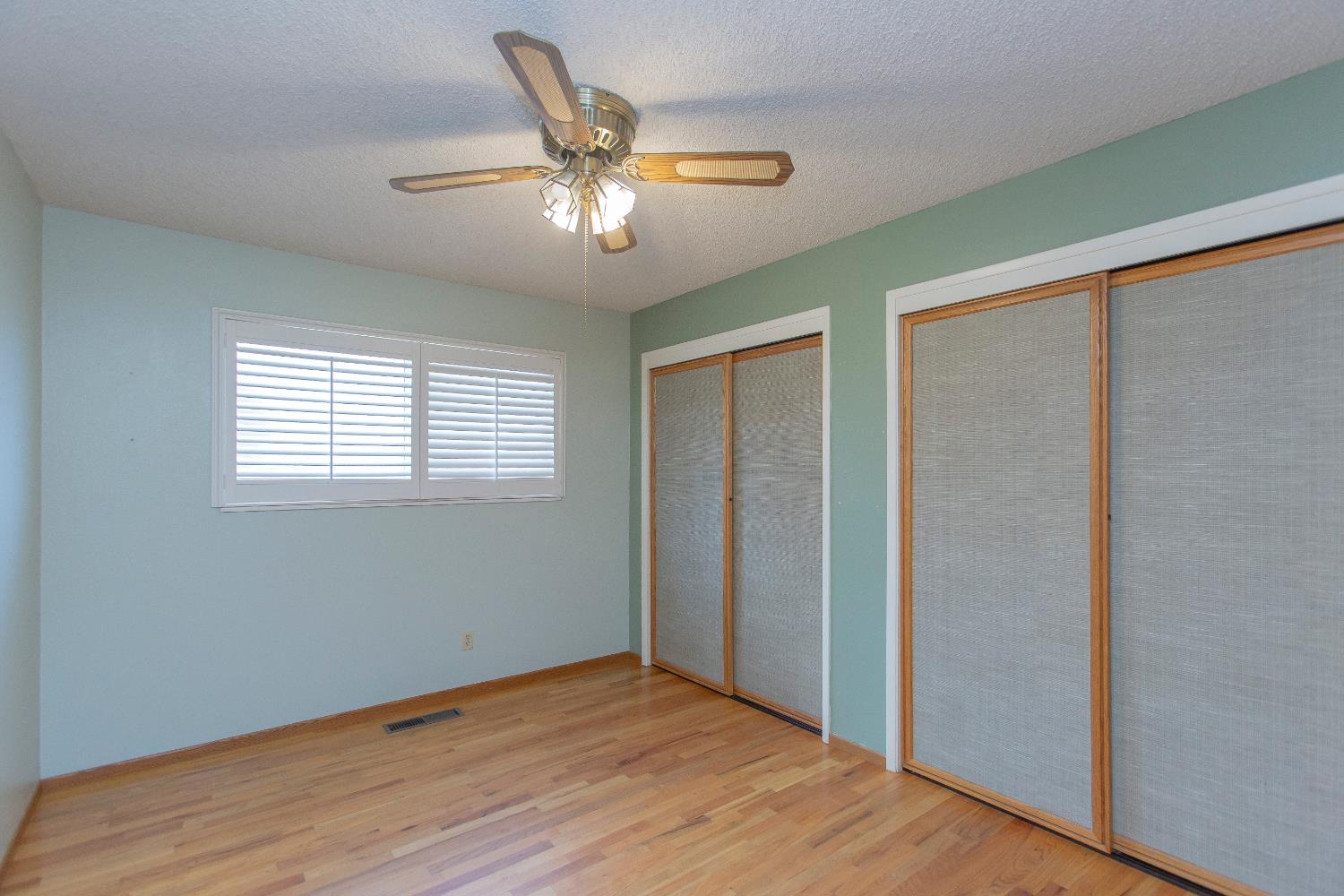 2120 Annhurst Ave, Turlock, CA 95382