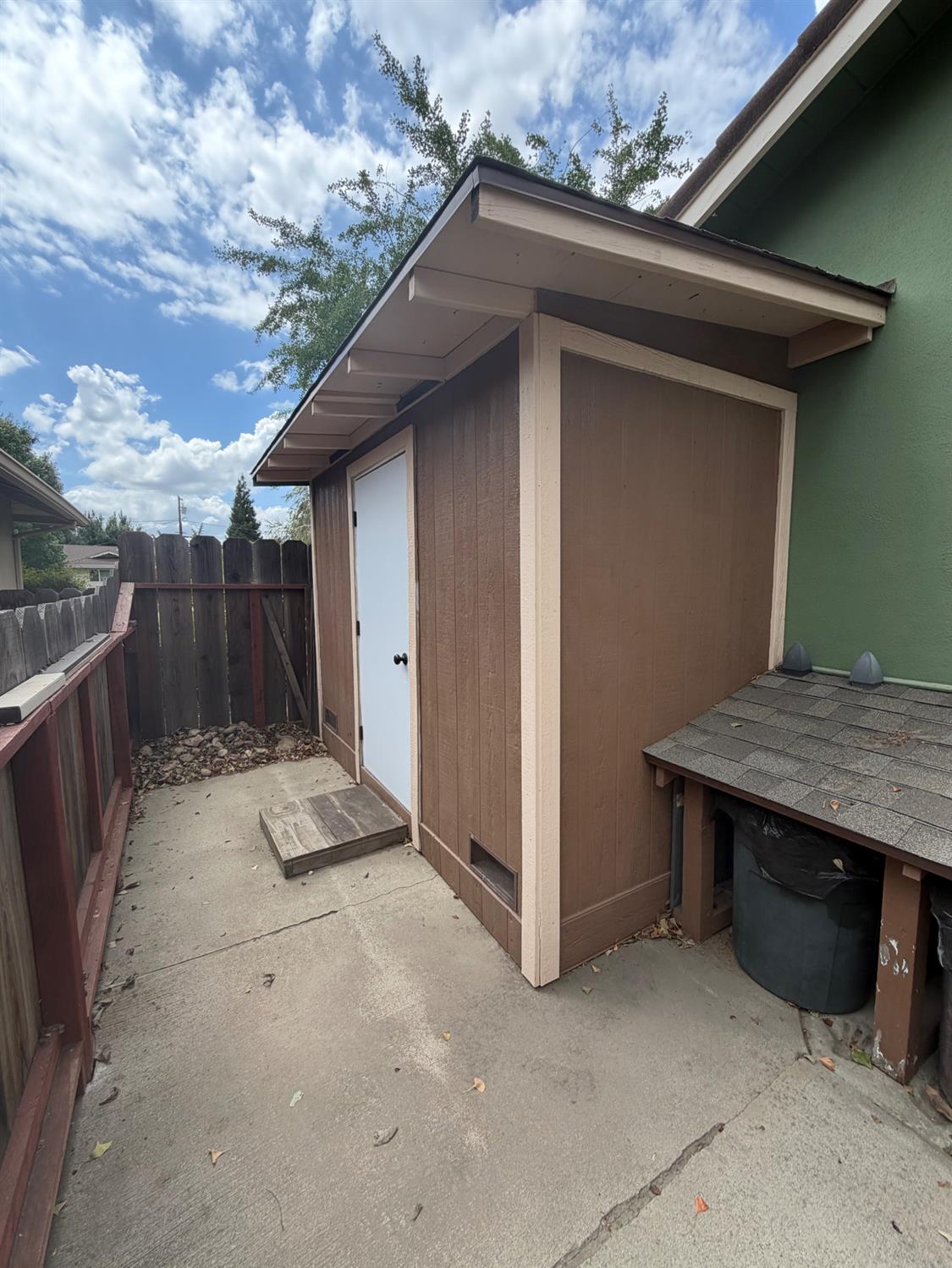 2120 Annhurst Ave, Turlock, CA 95382
