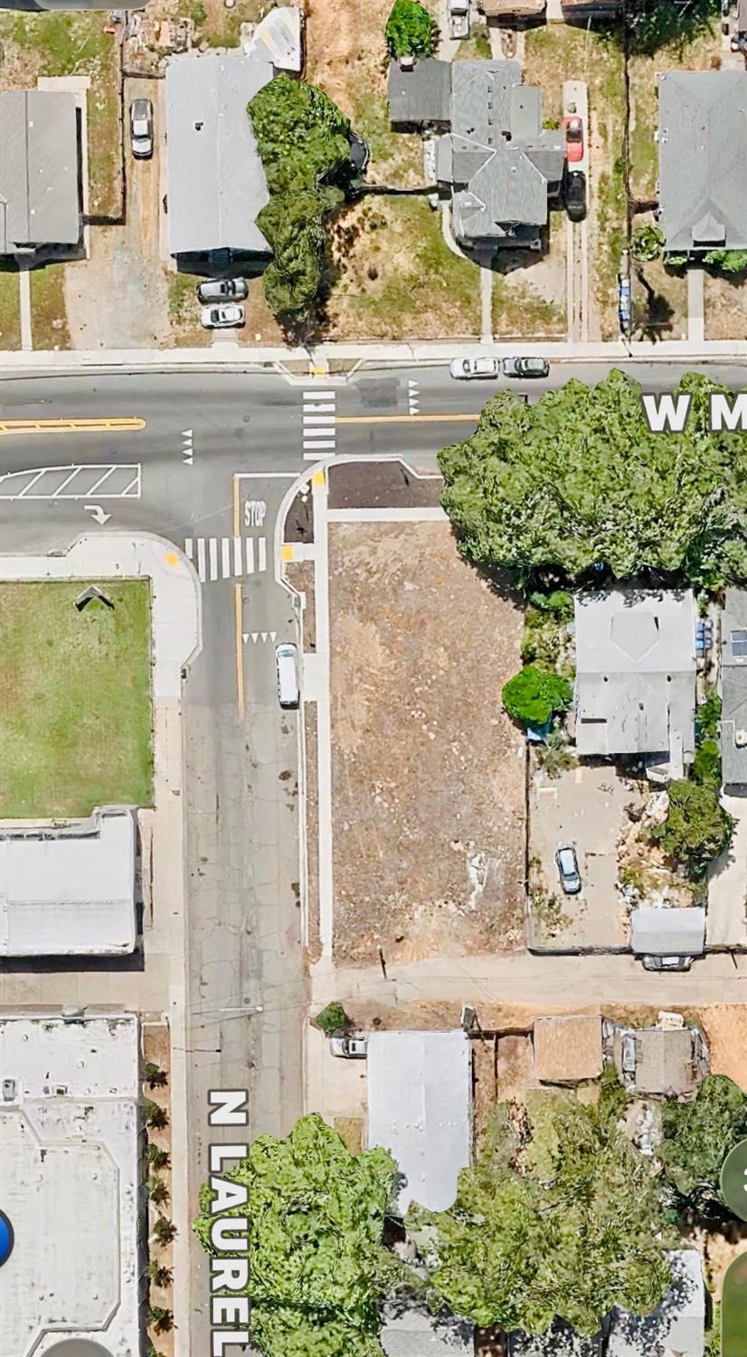 301 W Main St, Turlock, CA 95380