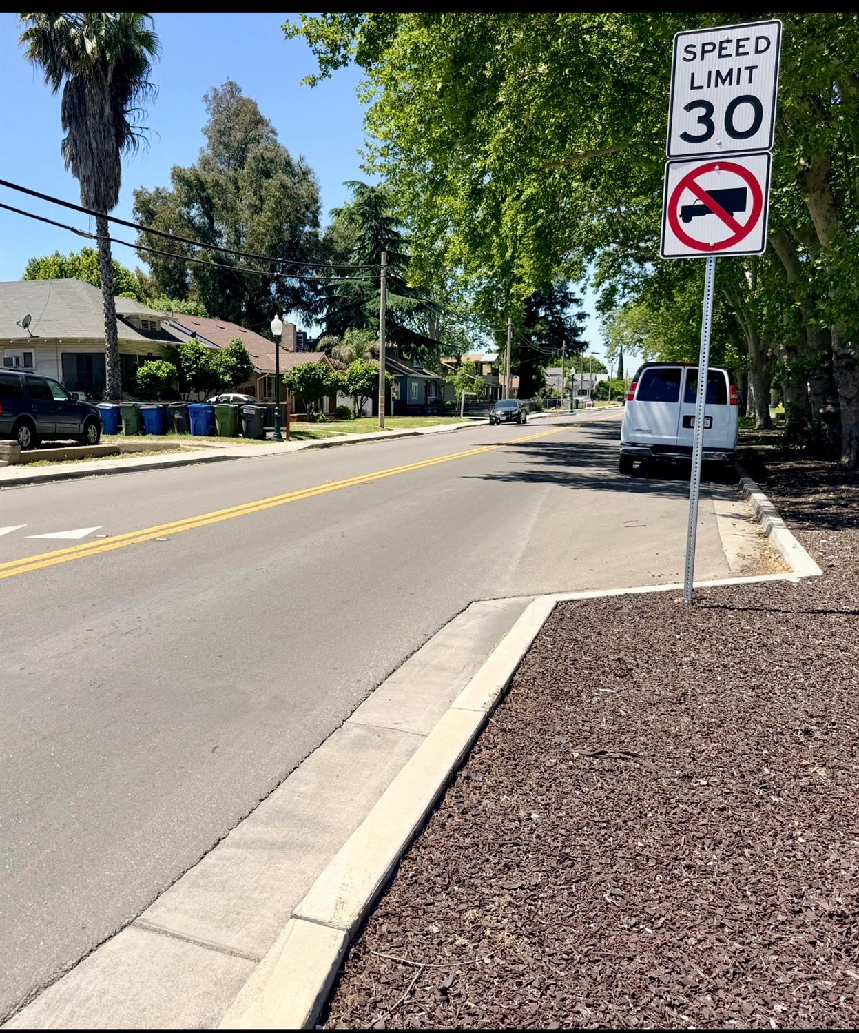 301 W Main St, Turlock, CA 95380