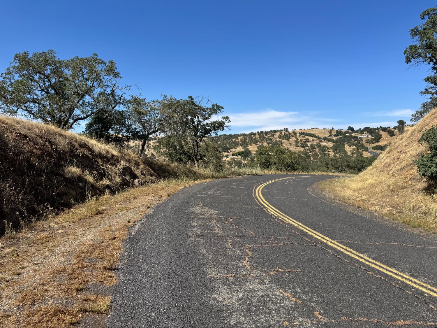 2402 Ranchito Dr, La Grange, CA 95329