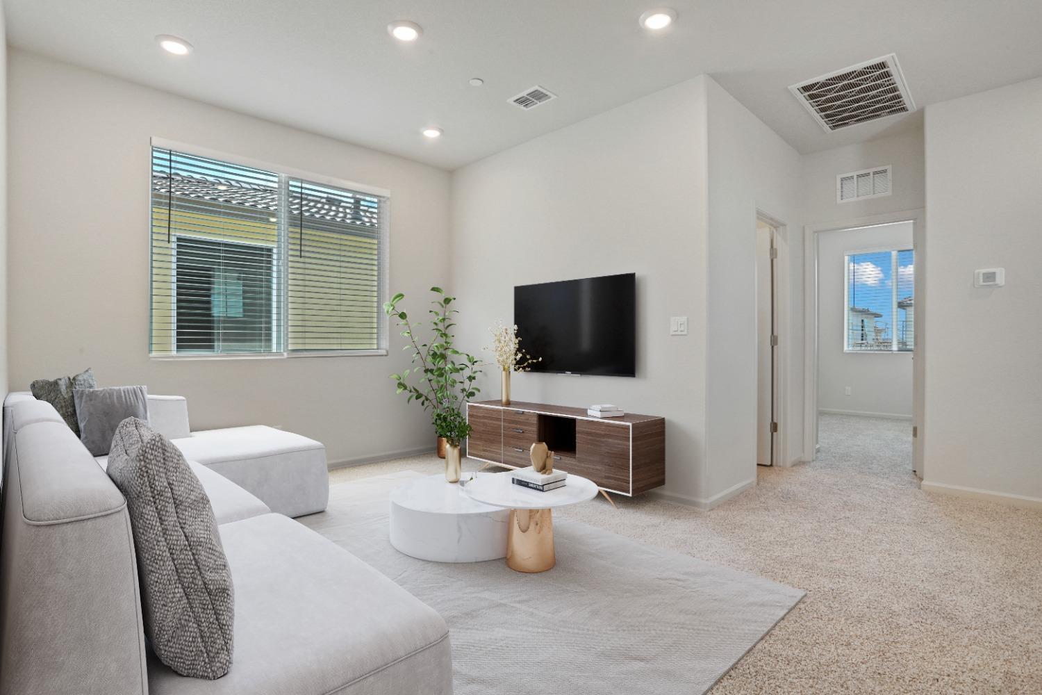 1863 Lateral Ave, Manteca, CA 95337