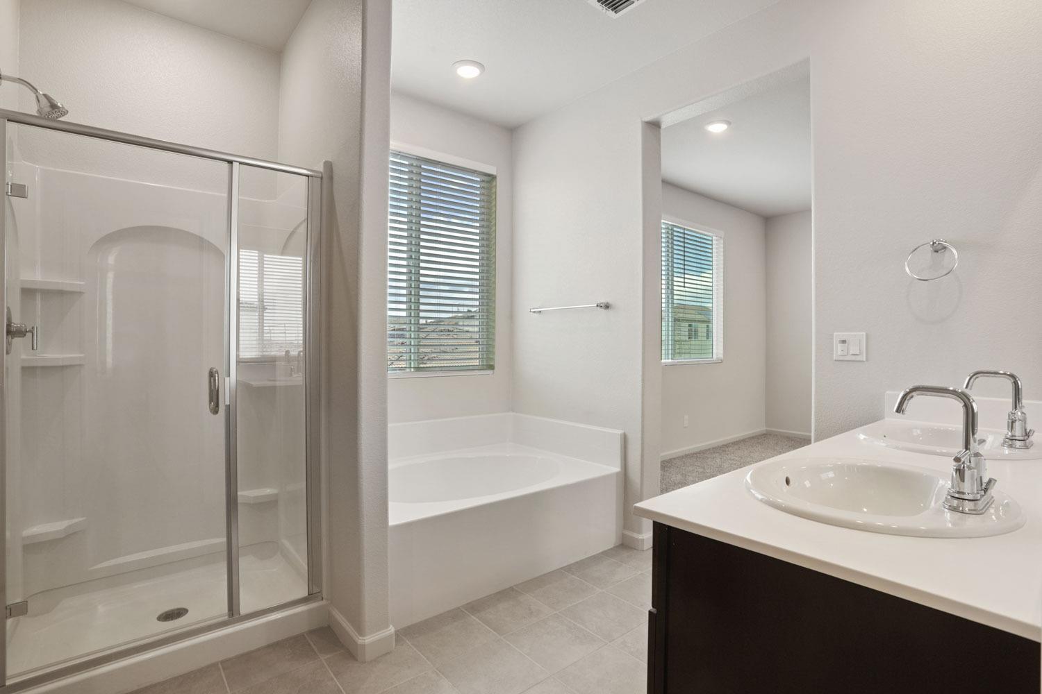 1863 Lateral Ave, Manteca, CA 95337