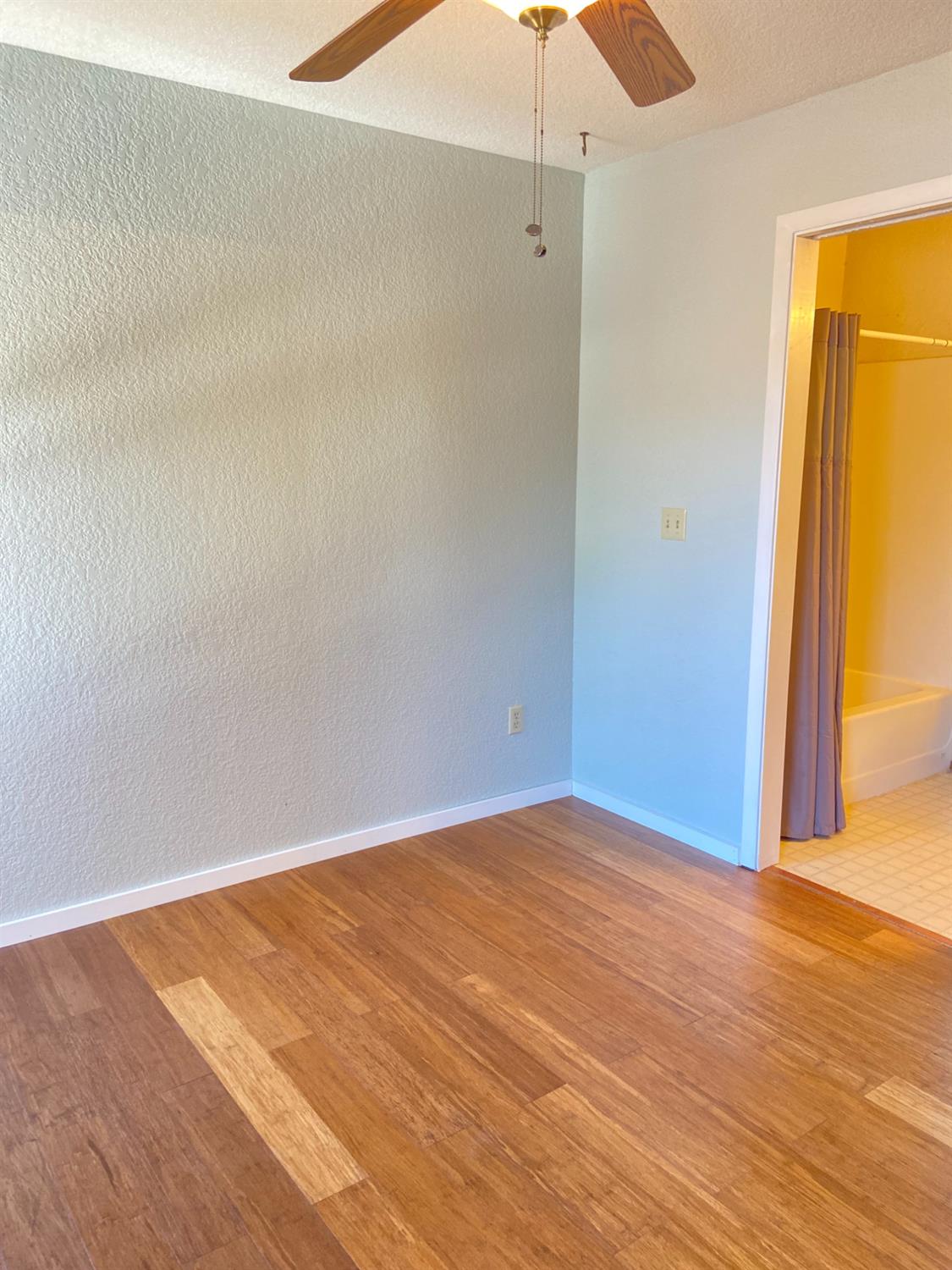 4045 Dale Rd #C, Modesto, CA 95356